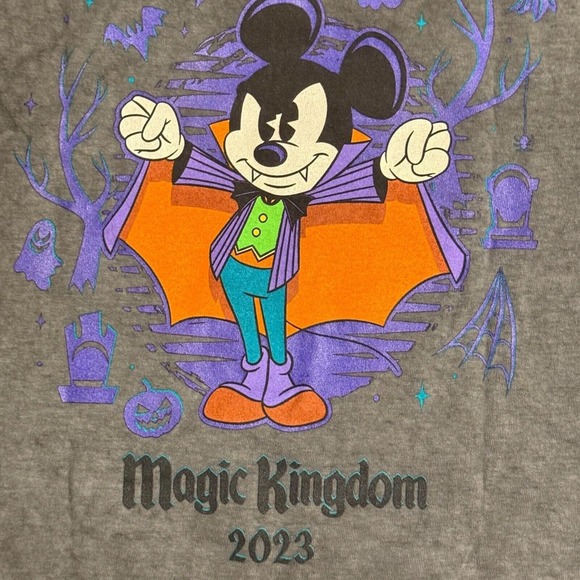 Disney World‎ 2023 Mickey's Not So Scary Halloween Party T-Shirt Black • Medium - Picture 2 of 7
